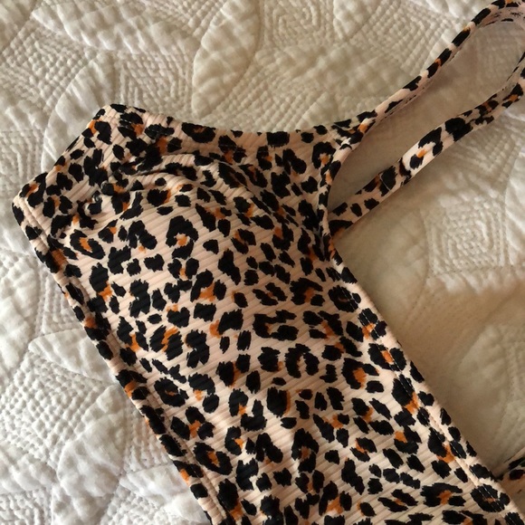 Leopard Ribbed Bikini Top - Picture 3 of 6
